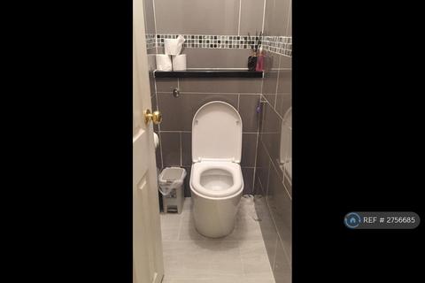 2 bedroom flat to rent, Chalcombe Road, London, SE2
