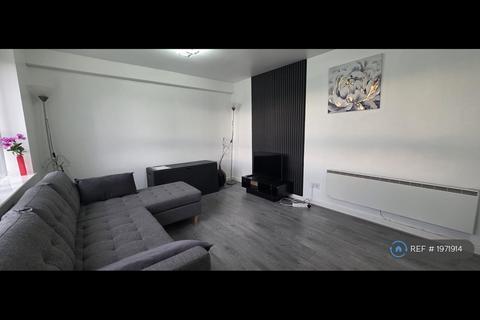 2 bedroom flat to rent, City View, Salford, M7