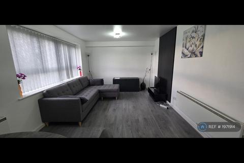 2 bedroom flat to rent, City View, Salford, M7