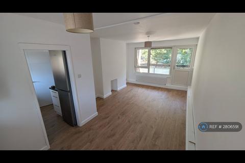 2 bedroom flat to rent, Dacca St, London, SE8