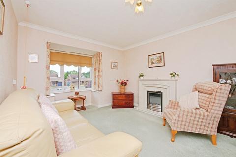 2 bedroom apartment for sale, St Marys Mews, Wigginton, York