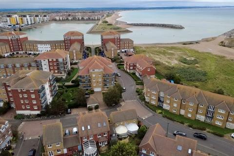 3 bedroom detached house for sale, St. Kitts Drive, Eastbourne