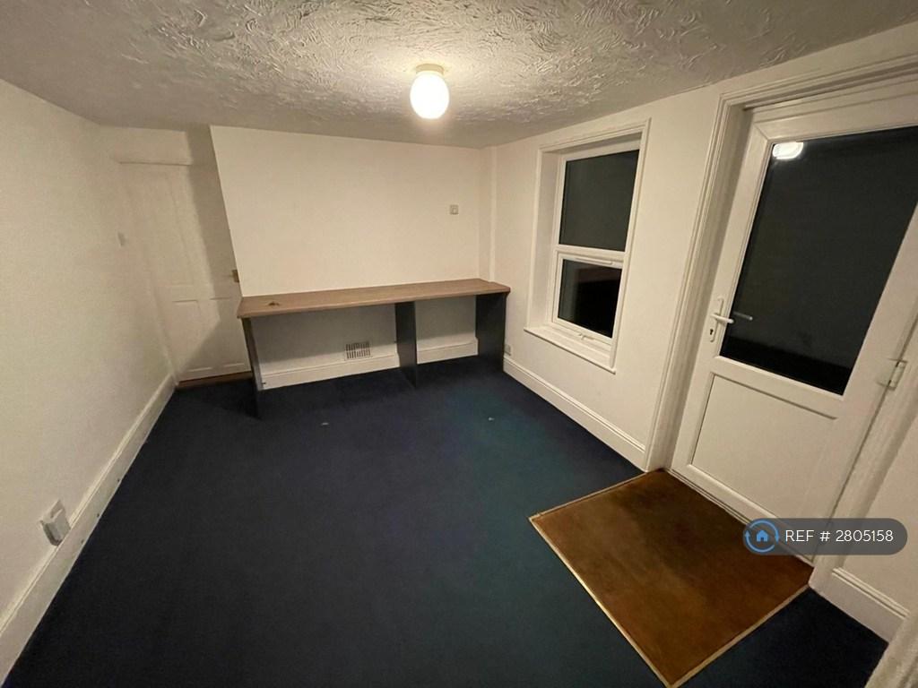 Breakfast Room Leading To Garden