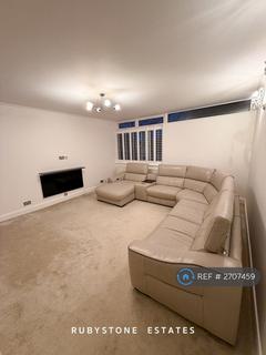 2 bedroom flat to rent, Park Road, London, W4