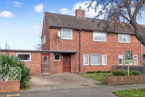 3 bedroom semi-detached house for sale, Battleton Road, Evesham WR11