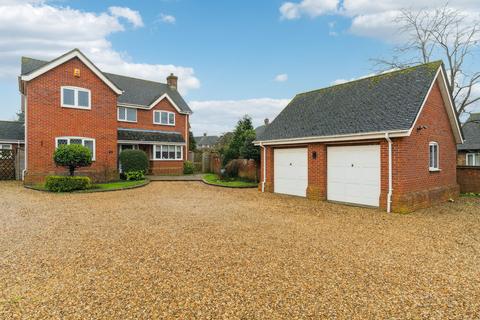 4 bedroom detached house for sale, High Street, Arlesey, SG15
