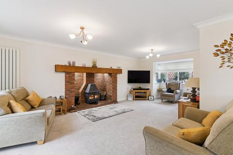4 bedroom detached house for sale, High Street, Arlesey, SG15