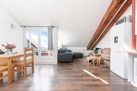 1 bedroom flat to rent, The Plate House, 3 Burrells Wharf Square, Docklands, London, E14.