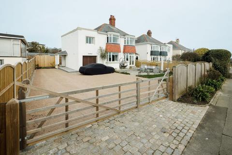 3 bedroom detached house for sale, New Zealand Avenue, St. Saviour JE2
