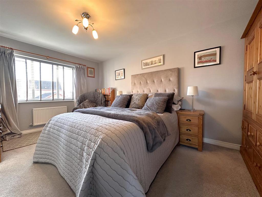 Master Bedroom 513
