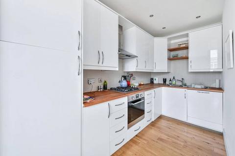 1 bedroom apartment to rent, Thrawl Street, London, E1