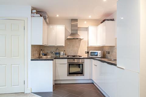 1 bedroom flat for sale, Estcourt Road, Watford WD17