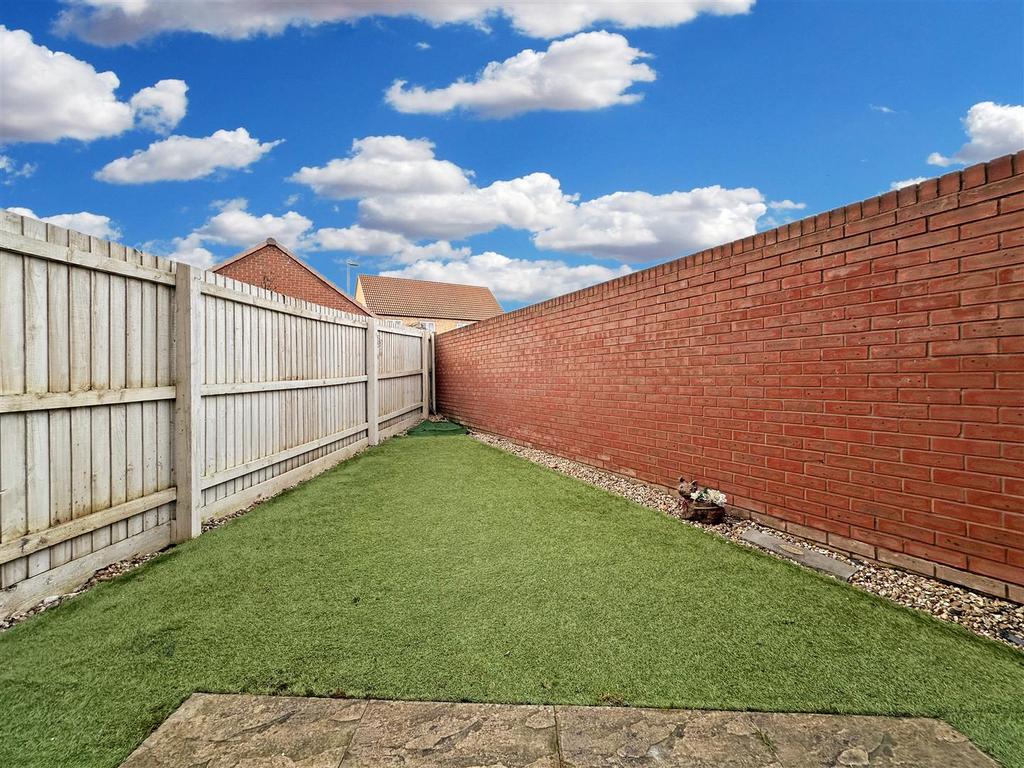 Rear Garden 864
