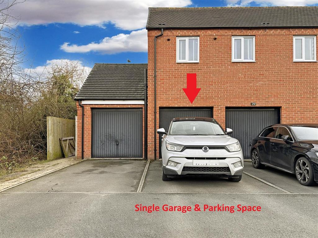 Driveway & Single Garage 853