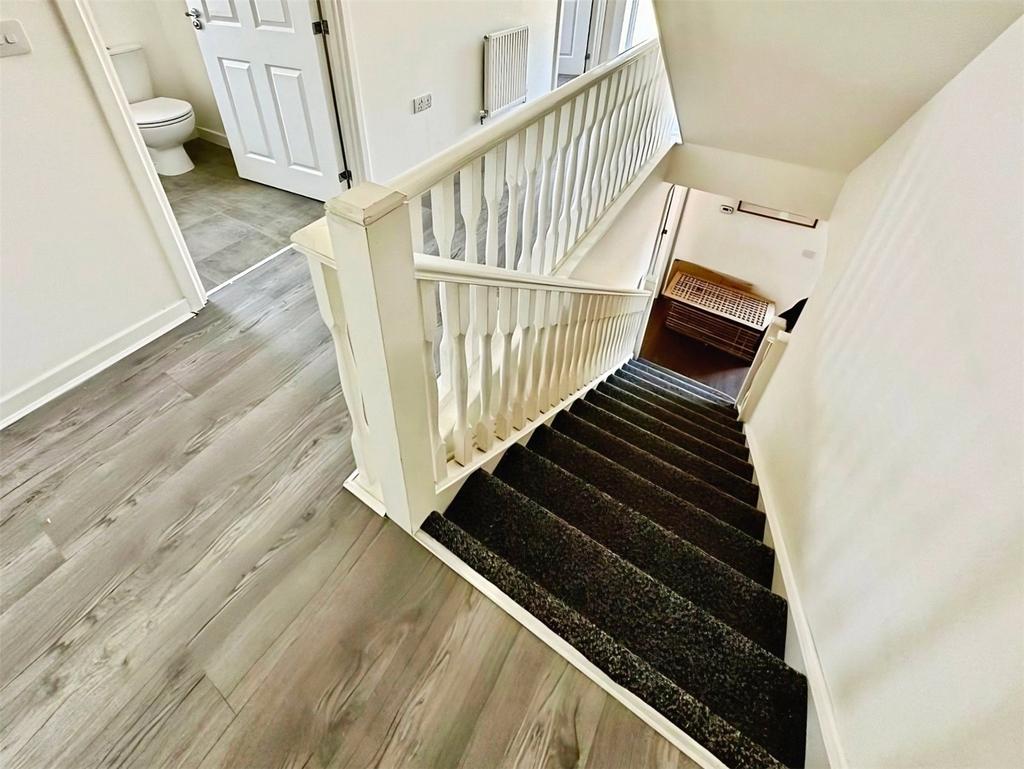 1st Floor Landing