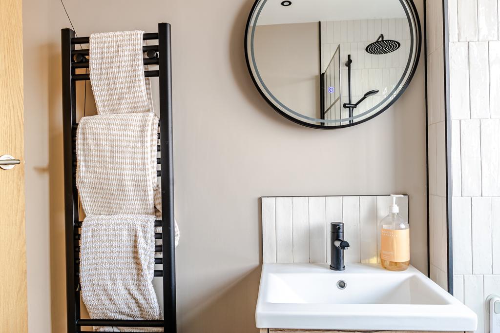 Bathroom2