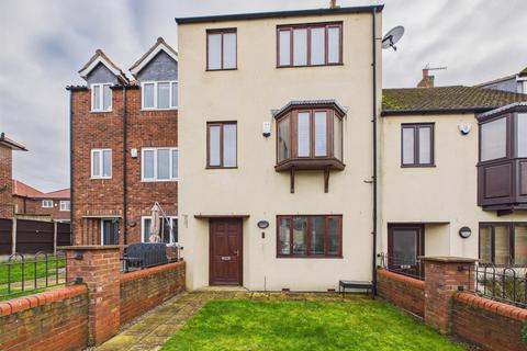 High Green Court, Bridlington