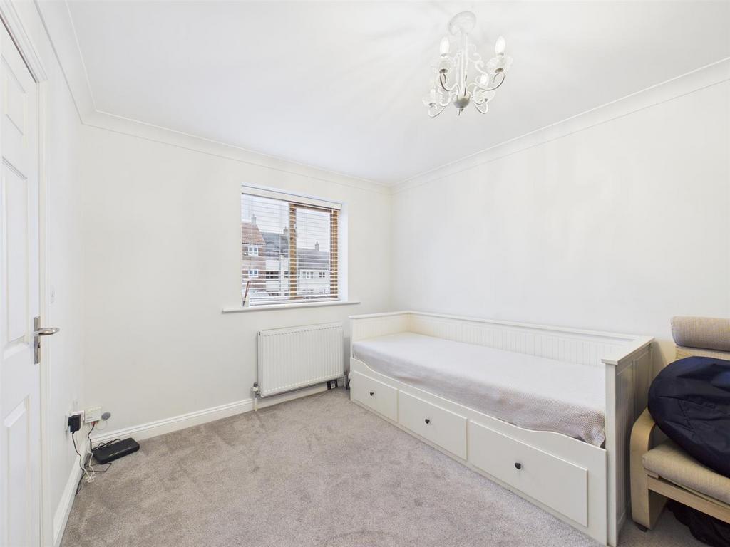 Bedroom: