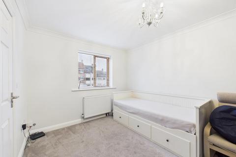 4 bedroom terraced house for sale, High Green Court, Bridlington