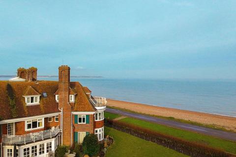 3 bedroom apartment for sale, Princes Drive, Sandwich CT13