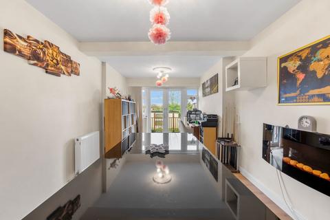 5 bedroom end of terrace house for sale, Elstree Gardens, Belvedere DA17