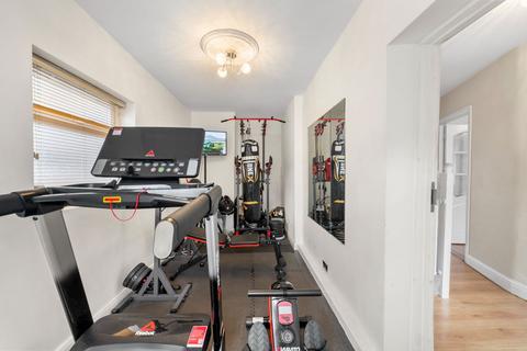 5 bedroom end of terrace house for sale, Elstree Gardens, Belvedere DA17