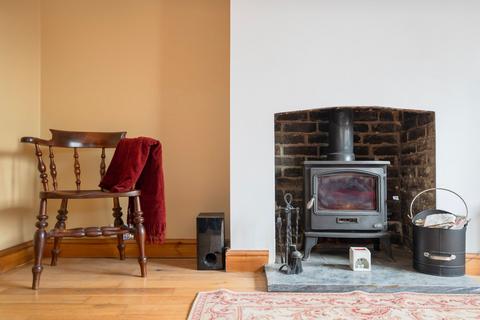 3 bedroom semi-detached house for sale, Station Road, Horsham, RH13