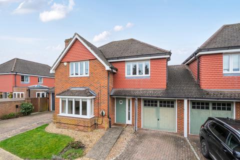 4 bedroom link detached house for sale, Church Road, Byfleet, KT14