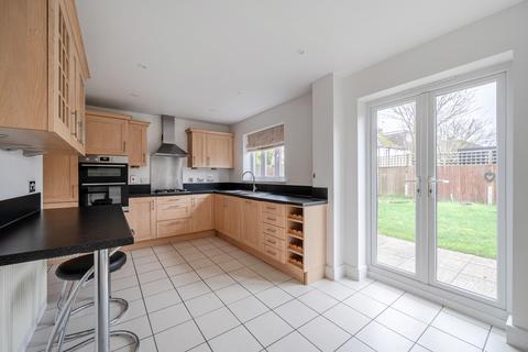 4 bedroom link detached house for sale, Church Road, Byfleet, KT14
