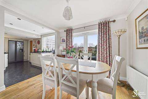 3 bedroom detached house for sale, Summerfield Road, Mobberley, WA16