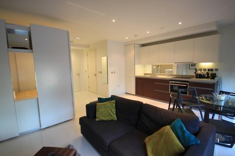 undefined, Baltimore Wharf, London, E14