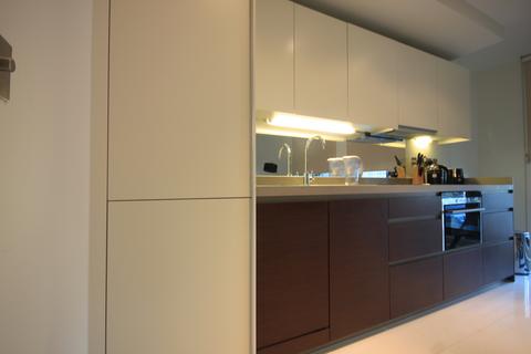 undefined, Baltimore Wharf, London, E14