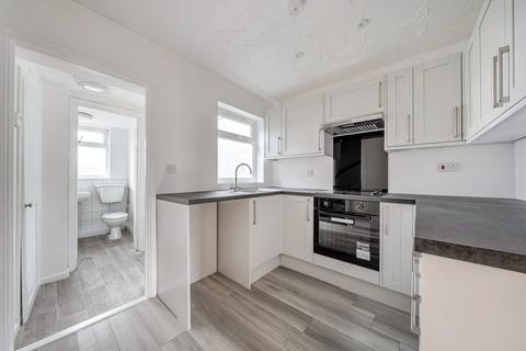 2 bedroom cottage for sale, Ampthill Road, Shefford, SG17