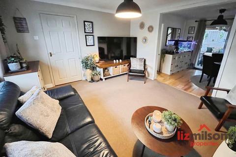 3 bedroom end of terrace house for sale, Wellwood Road, Swadlincote DE11
