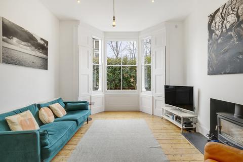 undefined, Lauriston Road, London, E9
