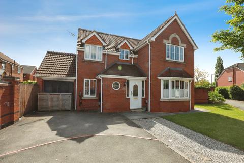 4 bedroom detached house for sale, Wyche Close, Rudheath, Northwich