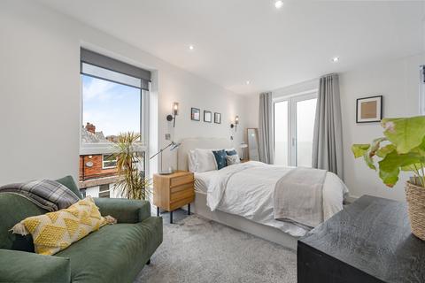 4 bedroom end of terrace house for sale, Ladysmith Road, Didsbury Village, Manchester, M20