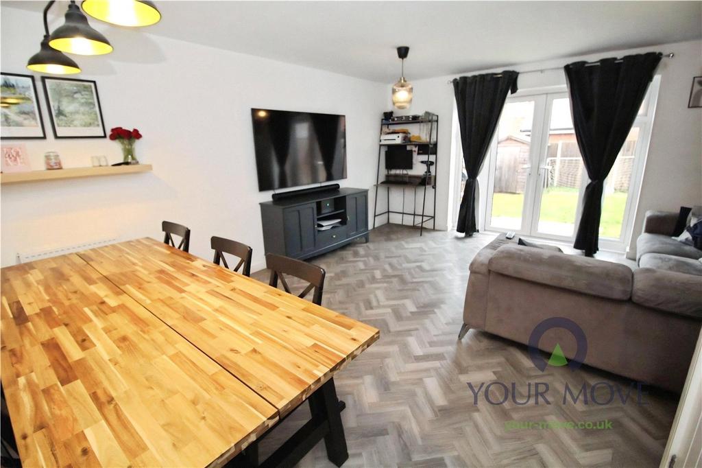 Living/Dining Room