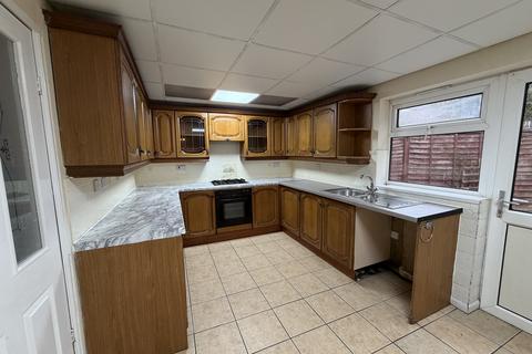 3 bedroom house to rent, Poole Crescent, BIRMINGHAM