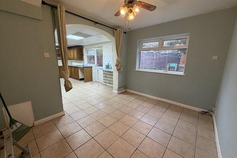 3 bedroom house to rent, Poole Crescent, BIRMINGHAM