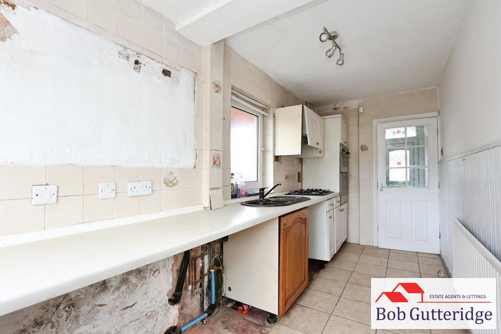 Fitted kitchen