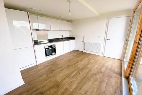 2 bedroom semi-detached house for sale, Golden Mede, Waddesdon