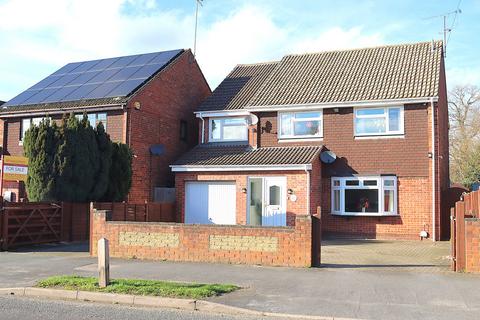 5 bedroom detached house for sale, Southwood Road, FARNBOROUGH GU14