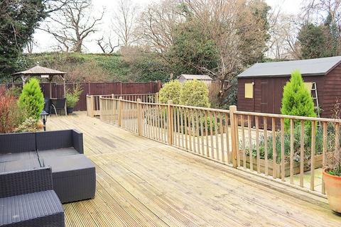 5 bedroom detached house for sale, Southwood Road, FARNBOROUGH GU14