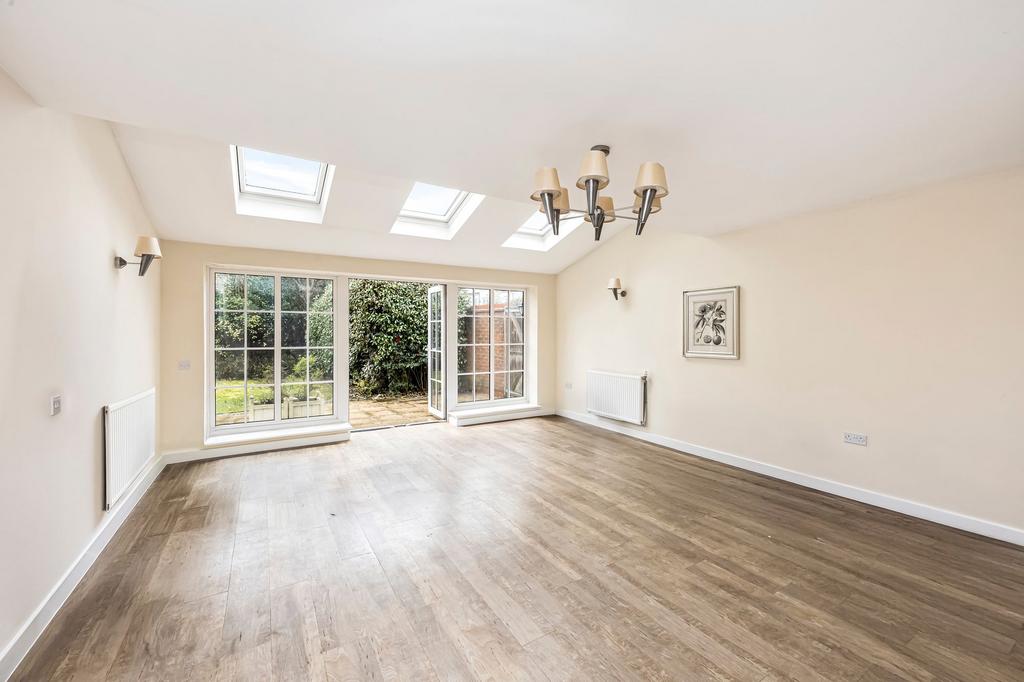Living / Dining Room