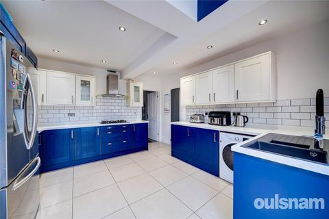 3 bedroom semi-detached house for sale, Middle Drive, Cofton Hackett, Birmingham, Worcestershire, B45
