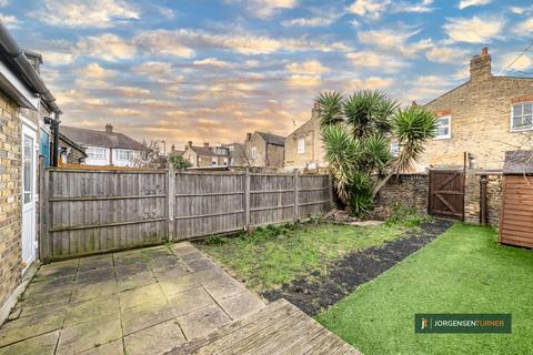 3 bedroom flat for sale, Jeddo Road, Shepherds Bush, W12