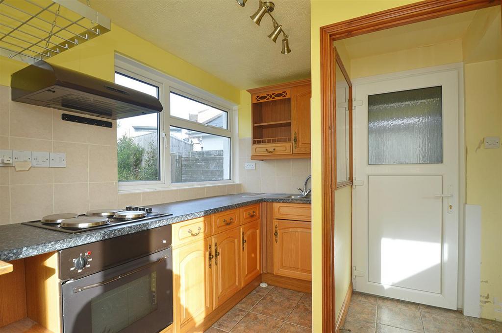 Kitchen1.jpg