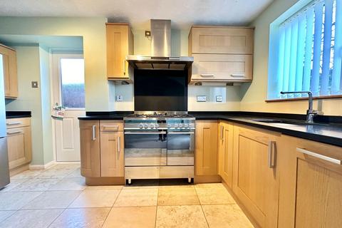 3 bedroom semi-detached house for sale, Tristram Close, Leicester Forest East, LE3