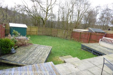 3 bedroom semi-detached house to rent, Fern Isle Close, Whitworth, Rochdale, Lancashire, OL12